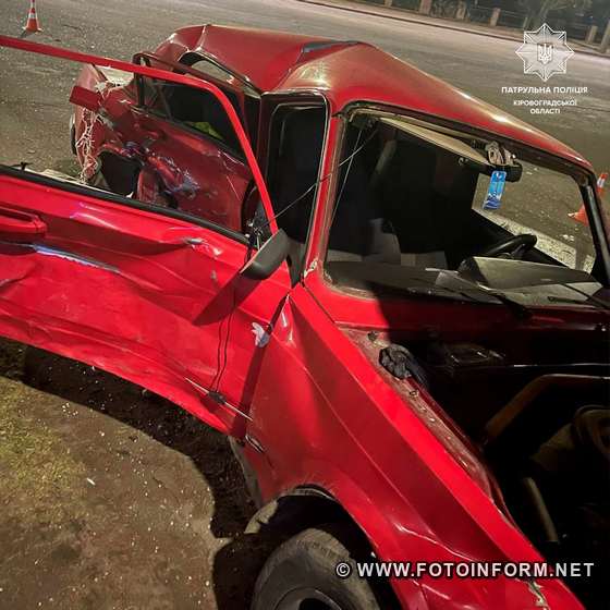 Автівки розтрощені вщент: у Кропивницькому сталася ДТП